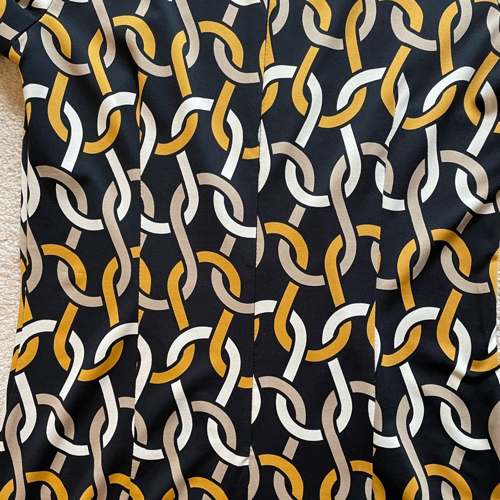Pattern Mini Dress - Picture 4 of 12